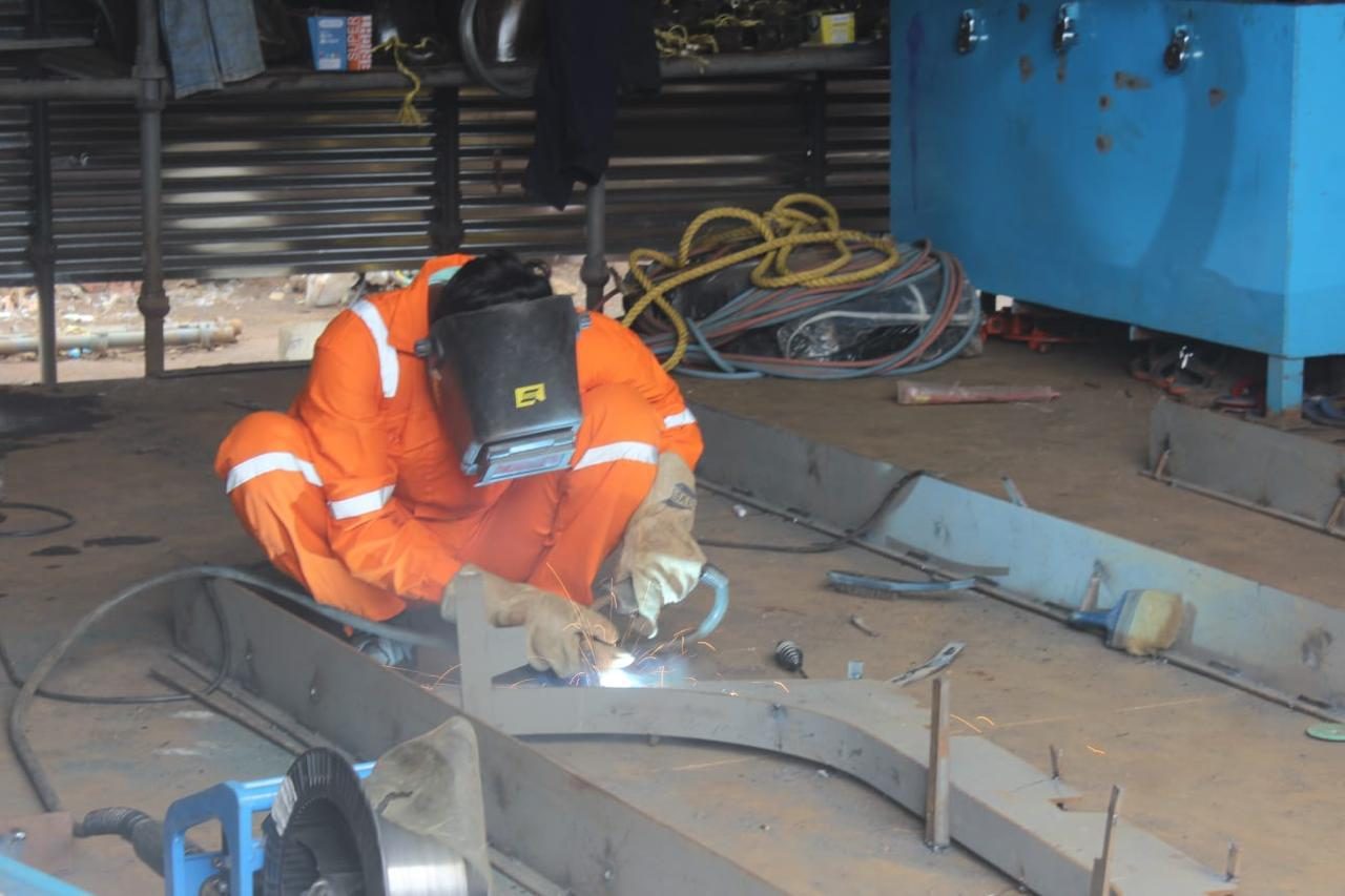 Precision welding works